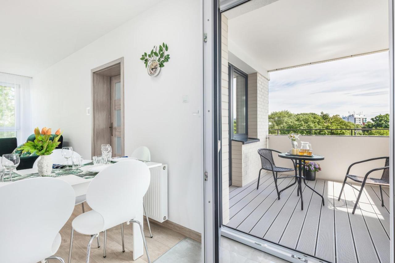 Apartament Deluxe Platany C38 By Renters Lägenhet Kołobrzeg Exteriör bild