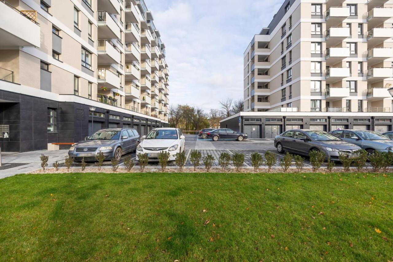 Apartament Deluxe Platany C38 By Renters Lägenhet Kołobrzeg Exteriör bild